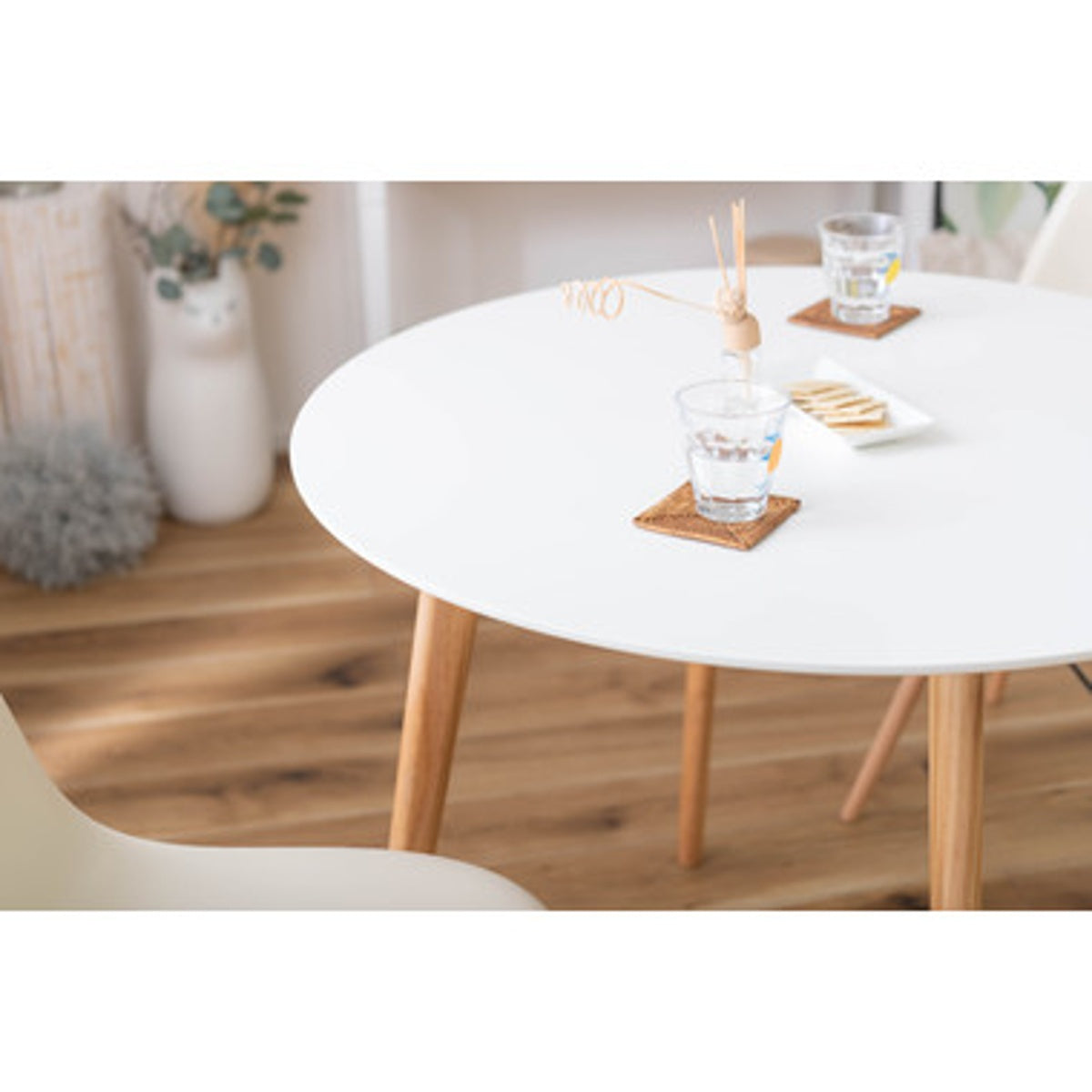 ラウンドテーブル TAP-001WH